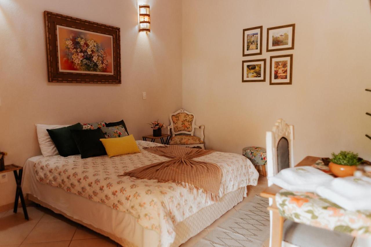 Hotel Pousada Chale Das Flores Sertãozinho Екстериор снимка