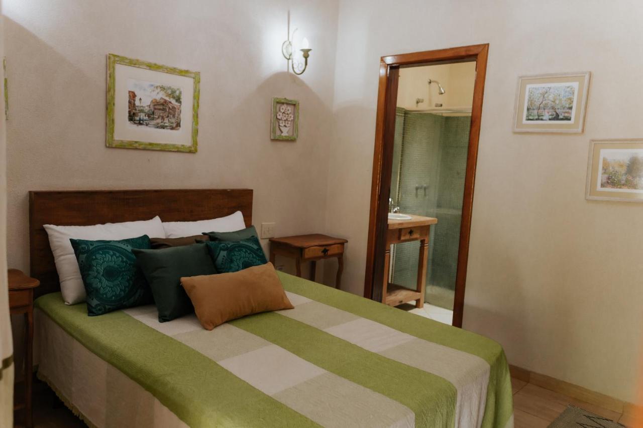 Hotel Pousada Chale Das Flores Sertãozinho Екстериор снимка