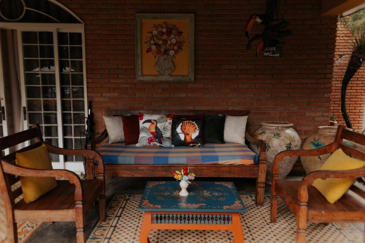 Hotel Pousada Chale Das Flores Sertãozinho Екстериор снимка