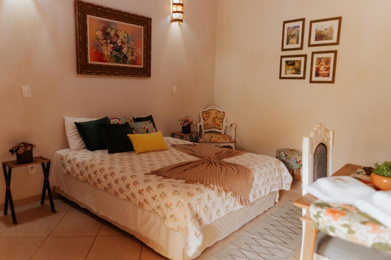Hotel Pousada Chale Das Flores Sertãozinho Екстериор снимка