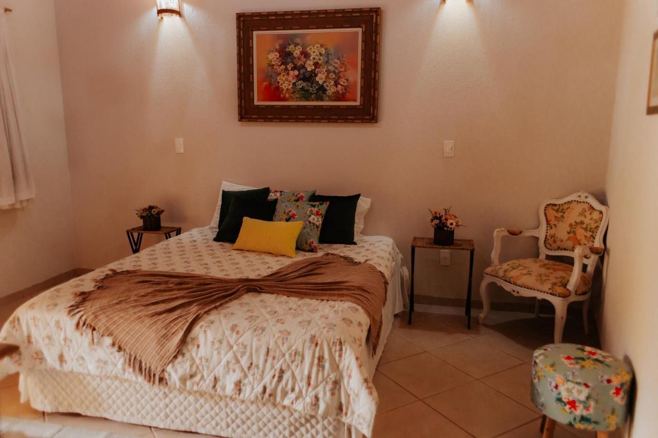 Hotel Pousada Chale Das Flores Sertãozinho Екстериор снимка