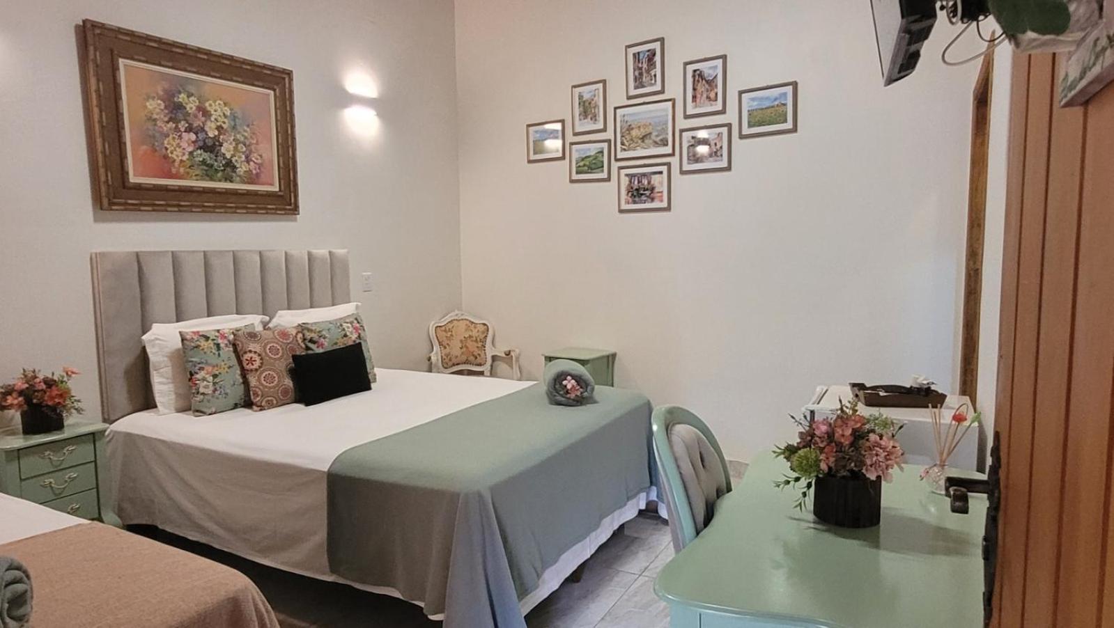 Hotel Pousada Chale Das Flores Sertãozinho Екстериор снимка