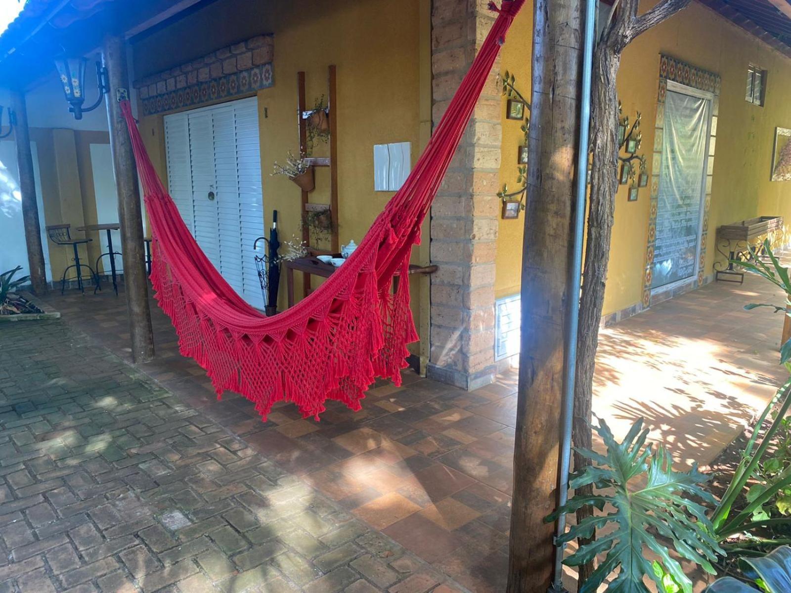Hotel Pousada Chale Das Flores Sertãozinho Екстериор снимка
