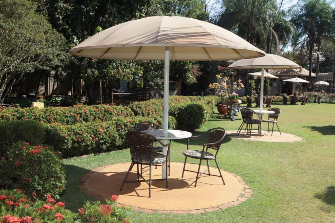 Hotel Pousada Chale Das Flores Sertãozinho Екстериор снимка