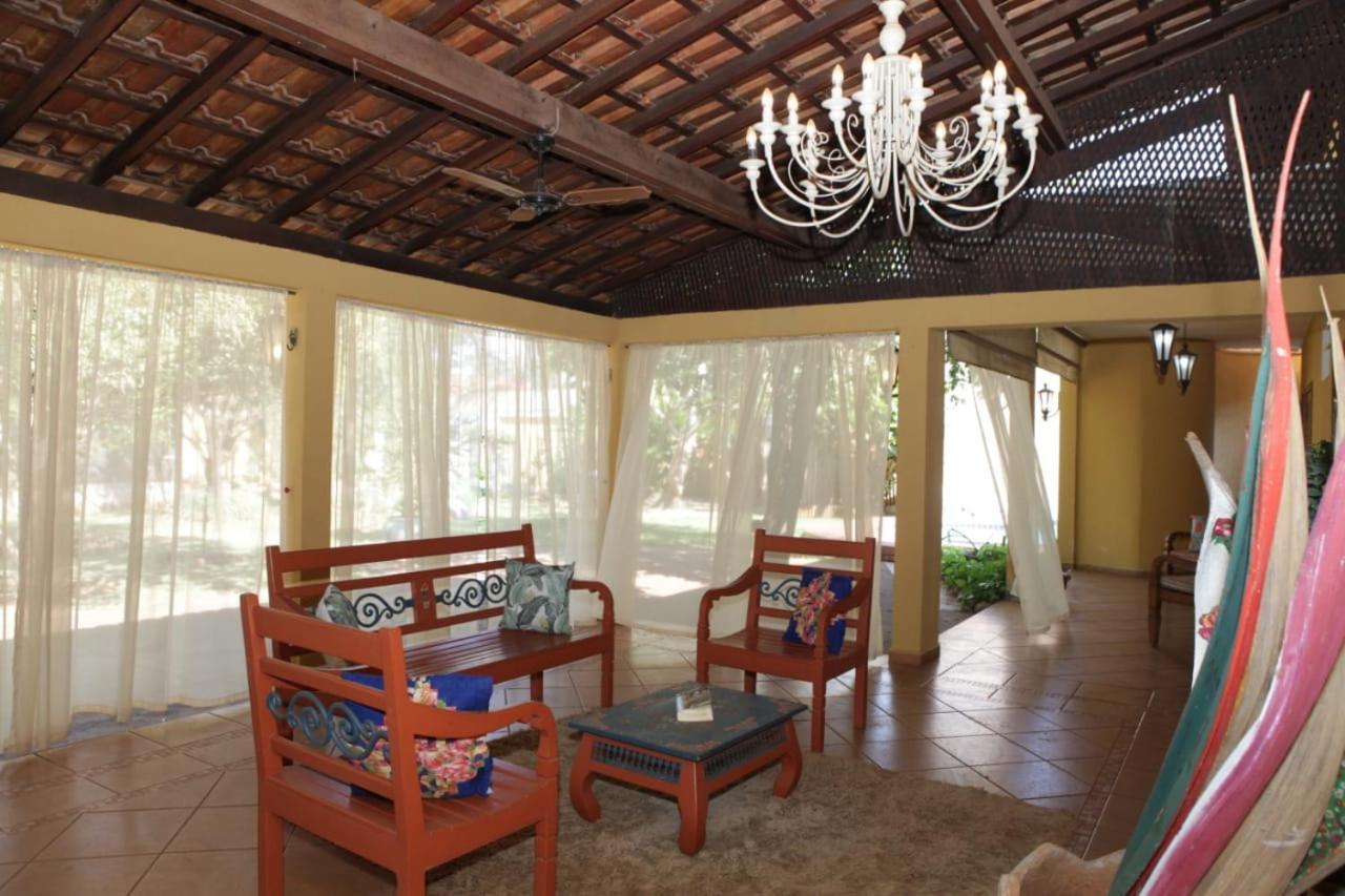 Hotel Pousada Chale Das Flores Sertãozinho Екстериор снимка